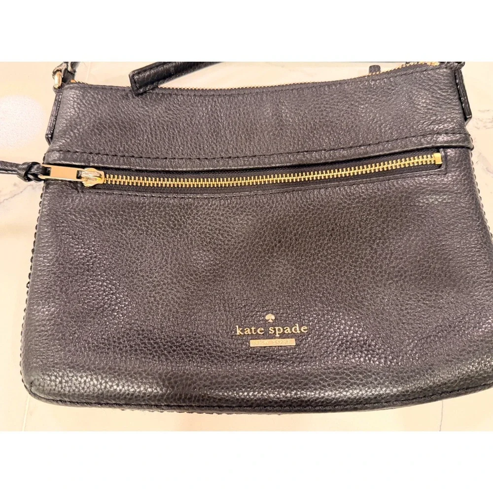 Kate Spade Black Pebbled‎ Leather Crossbody Zip Top Striped Lining